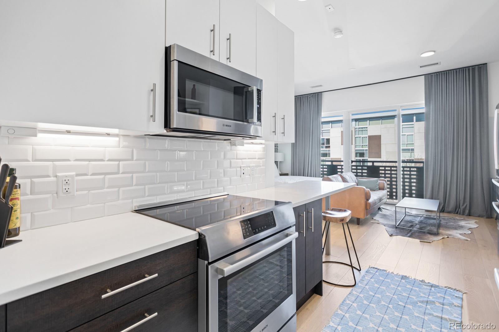 2550 Lawrence Street Unit: RB305