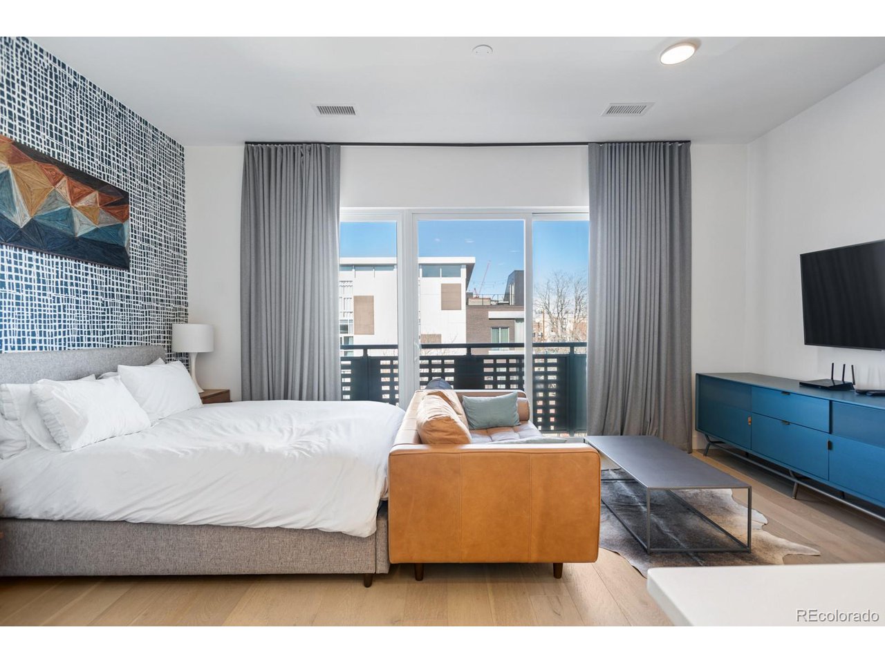 2550 Lawrence St RB305