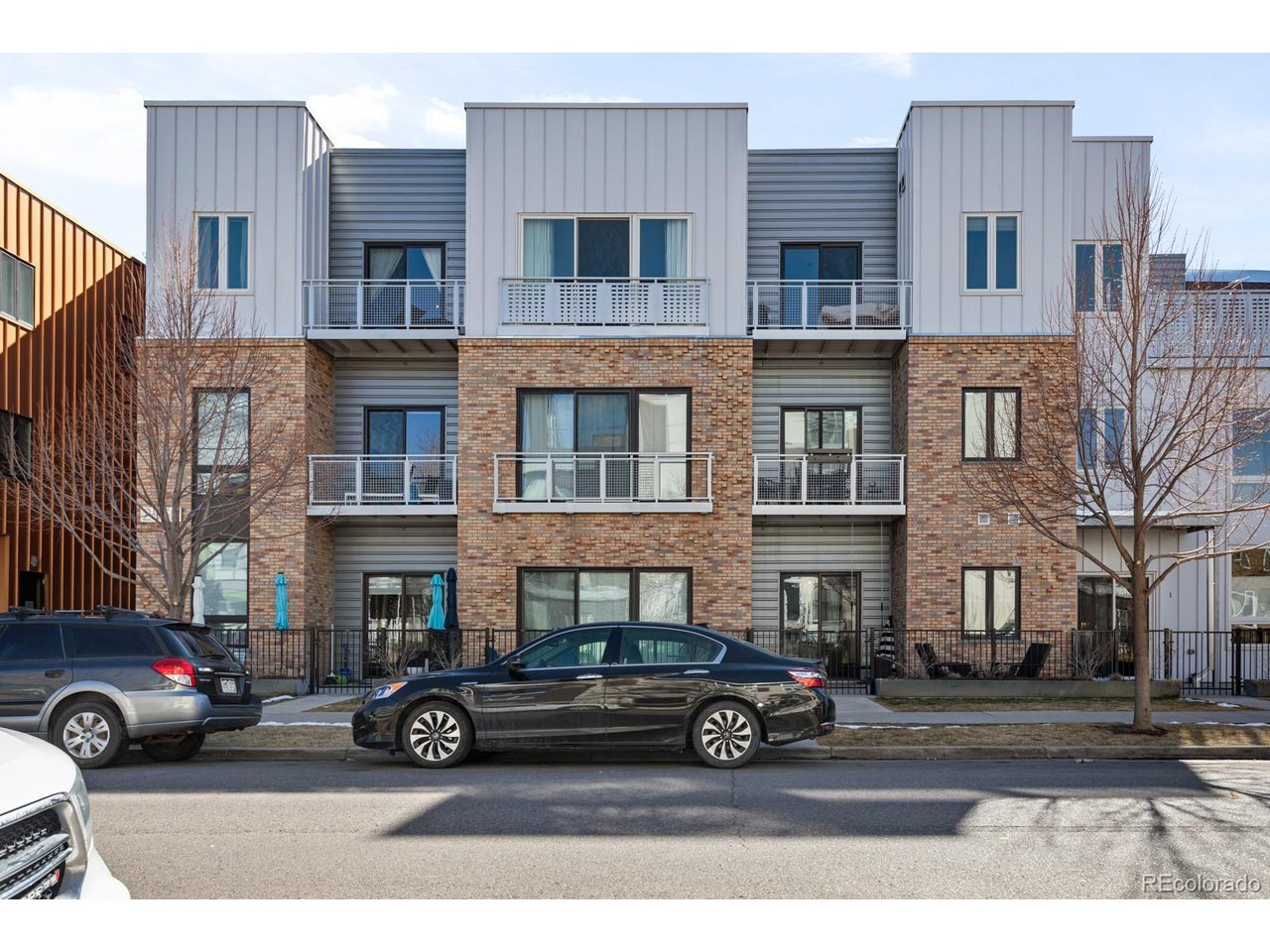 2550 Lawrence St RB305