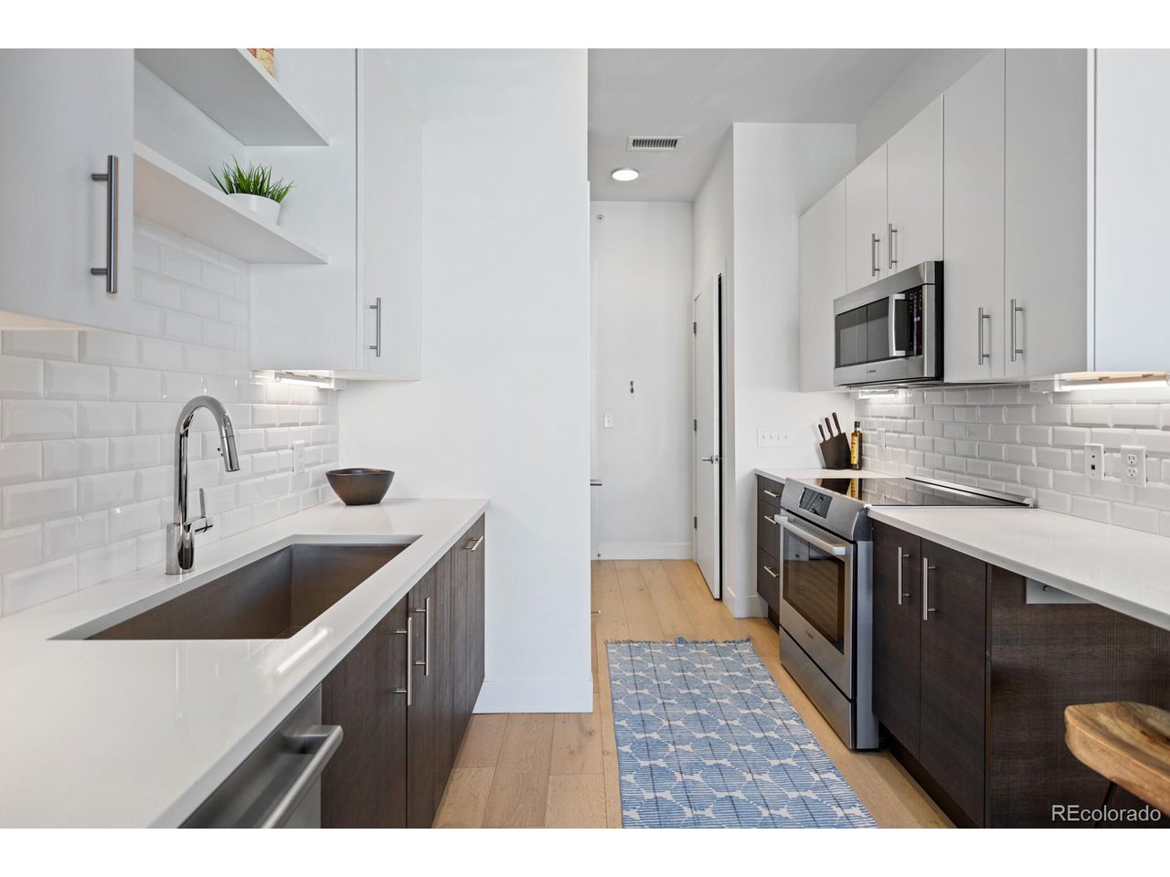 2550 Lawrence St RB305