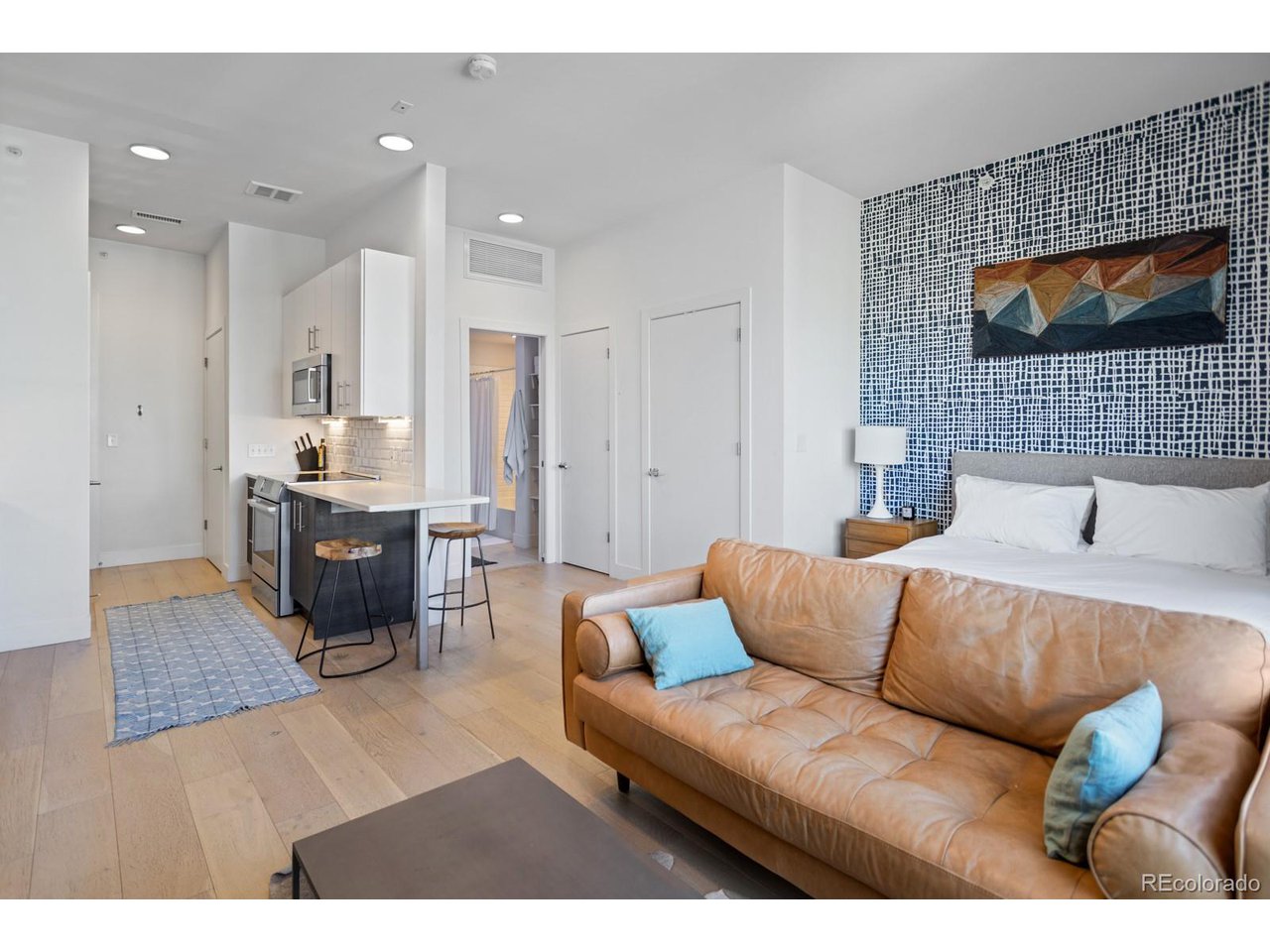 2550 Lawrence St RB305