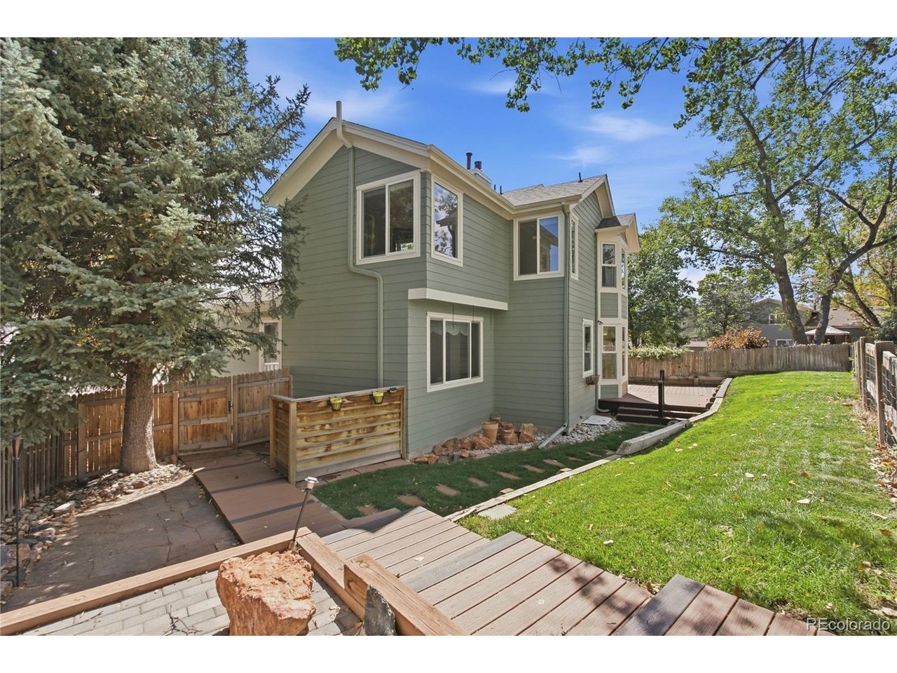 4212 E 130th Dr