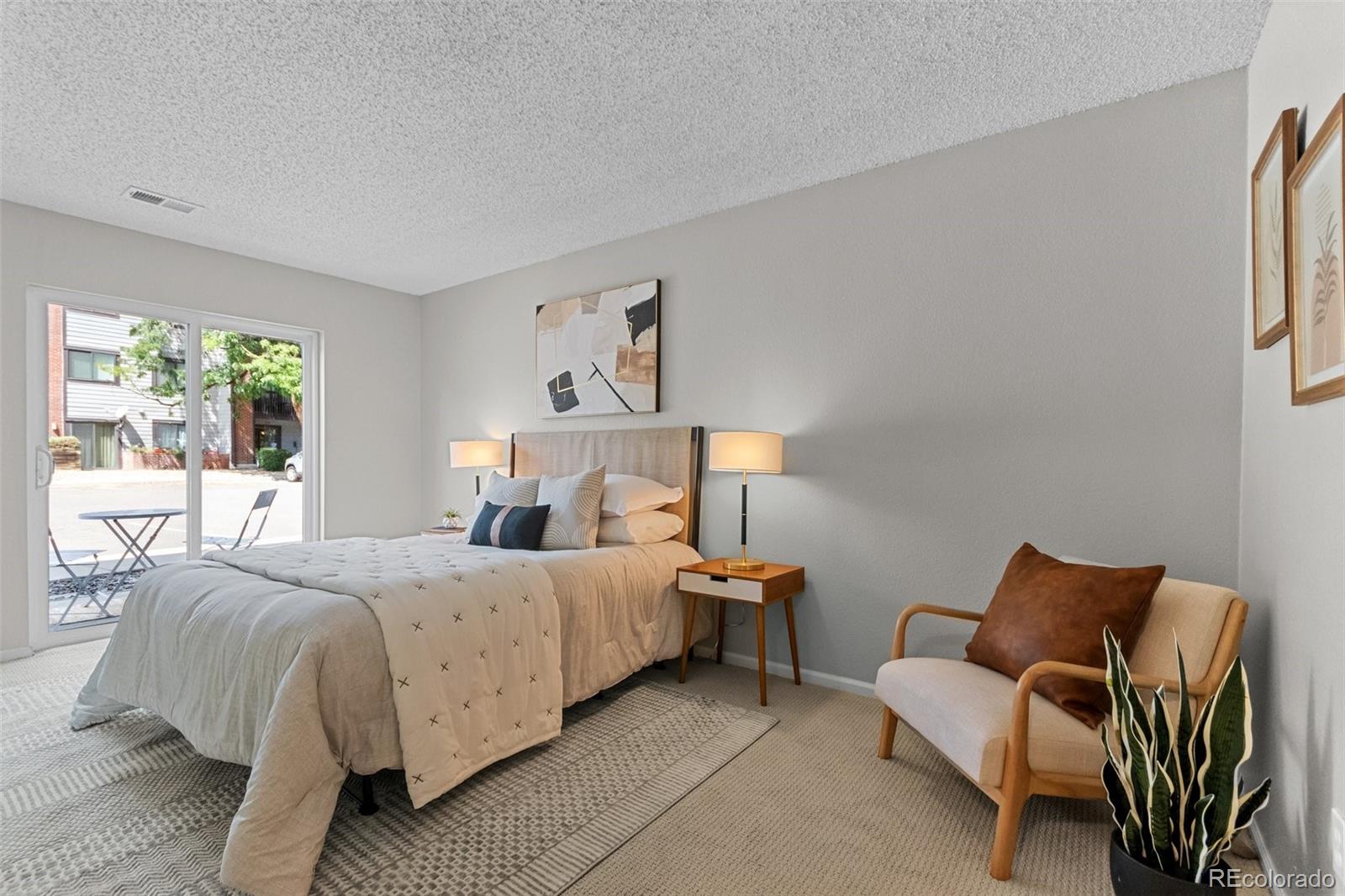 6385 Oak Street Unit: 103