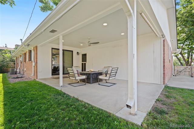 8785 W 67th Place