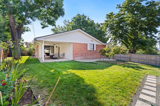 8785 W 67th Place