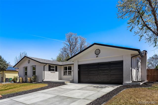 3158 S Dayton Court