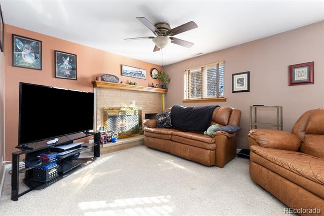 9823 Alamo Drive