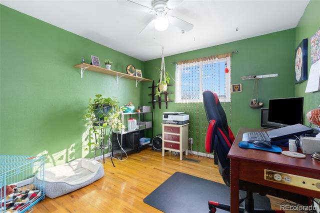 9823 Alamo Drive