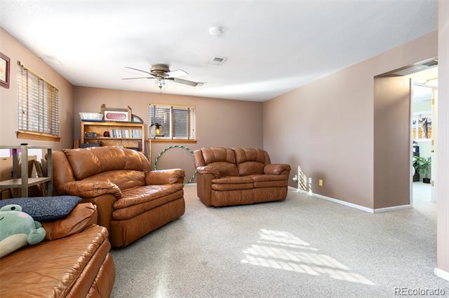 9823 Alamo Drive