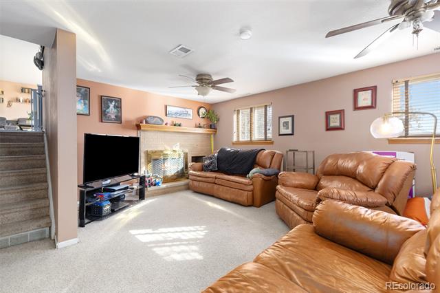 9823 Alamo Drive