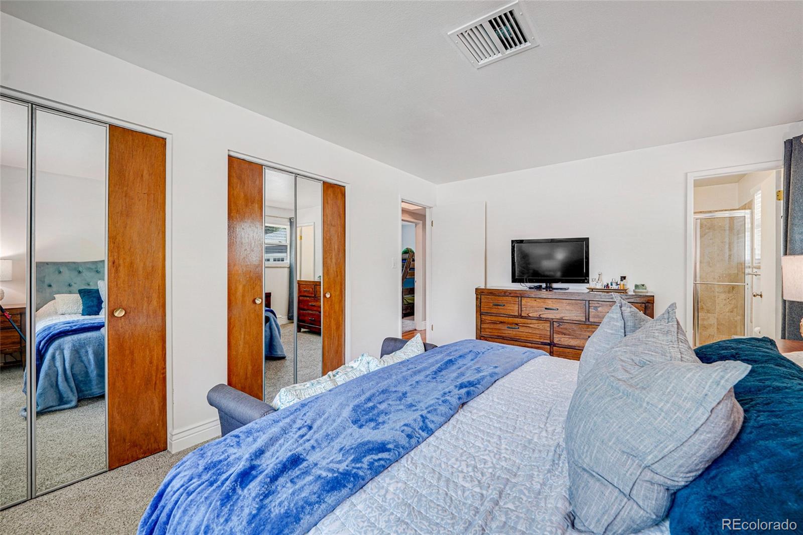 8060 W Woodard Drive