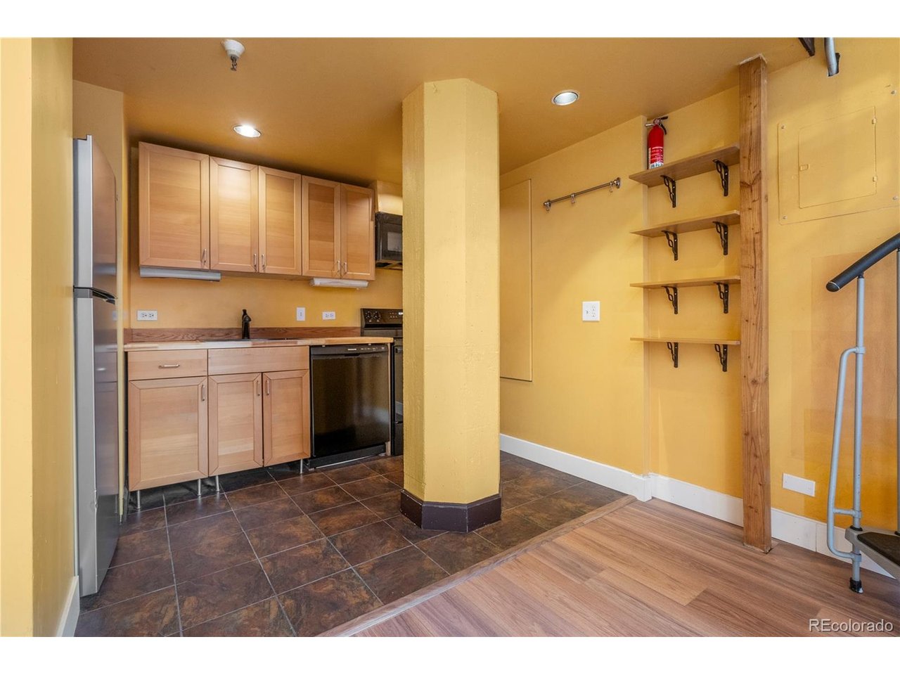 720 16th St 210