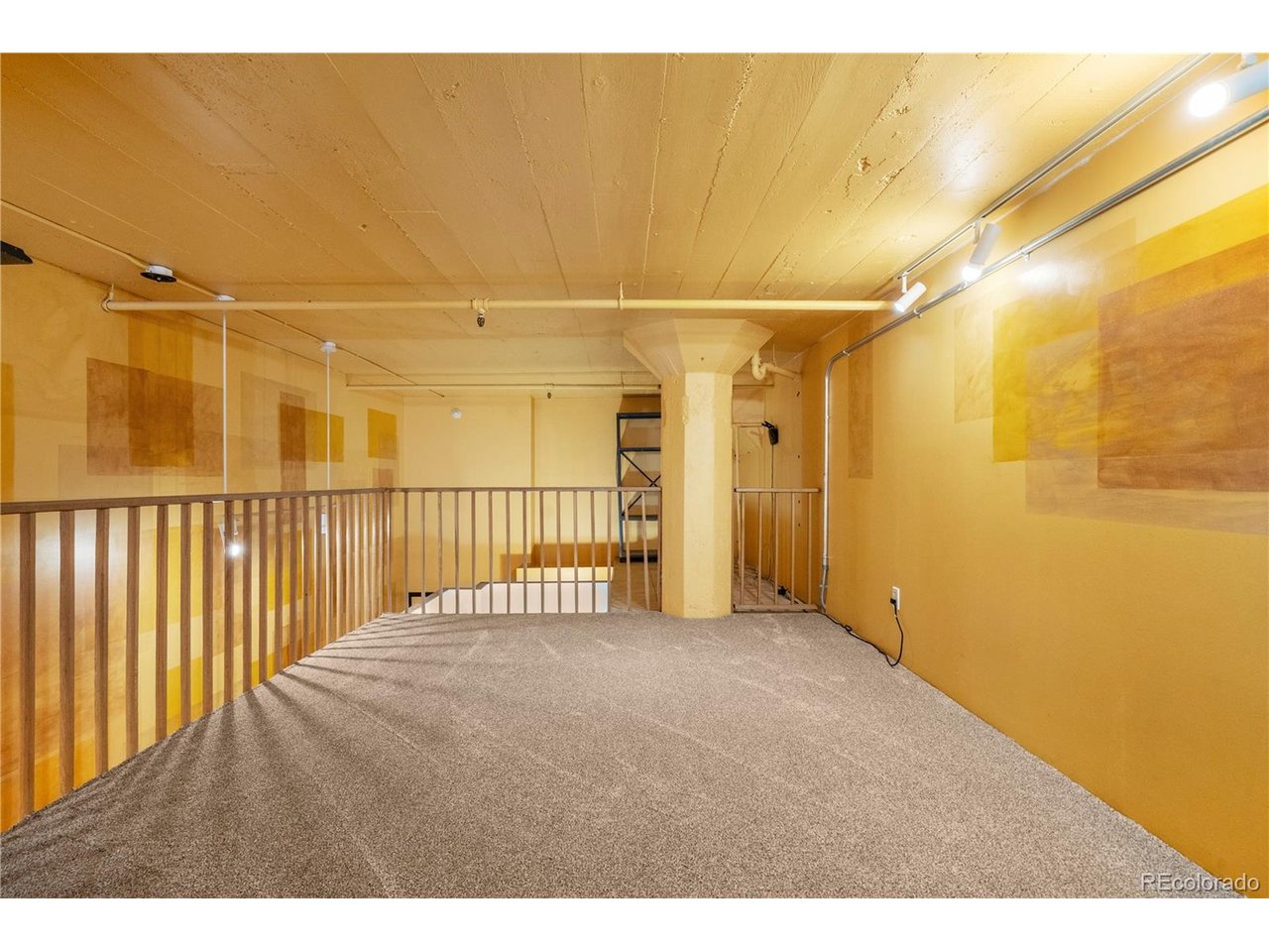 720 16th St 210