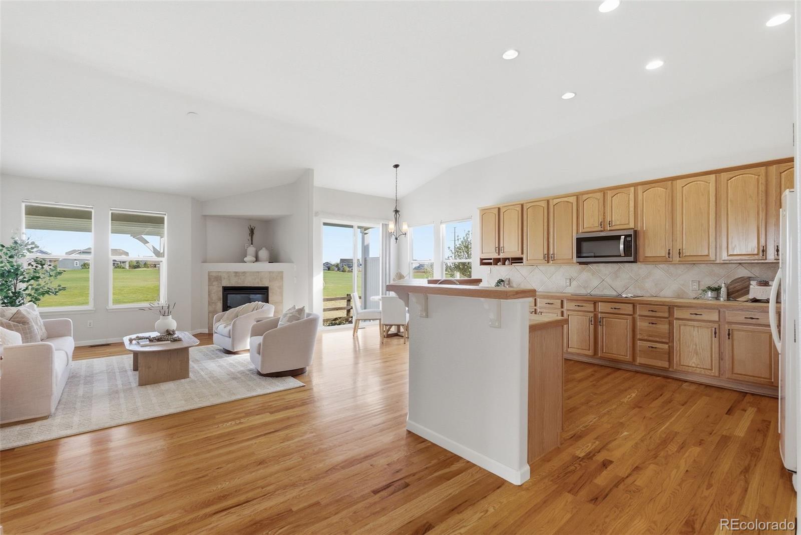 879 Glenarbor Circle