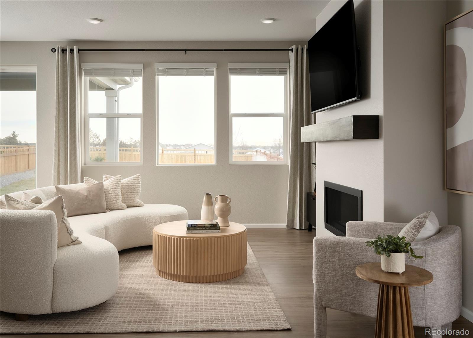 4141 Runyon Lake Street