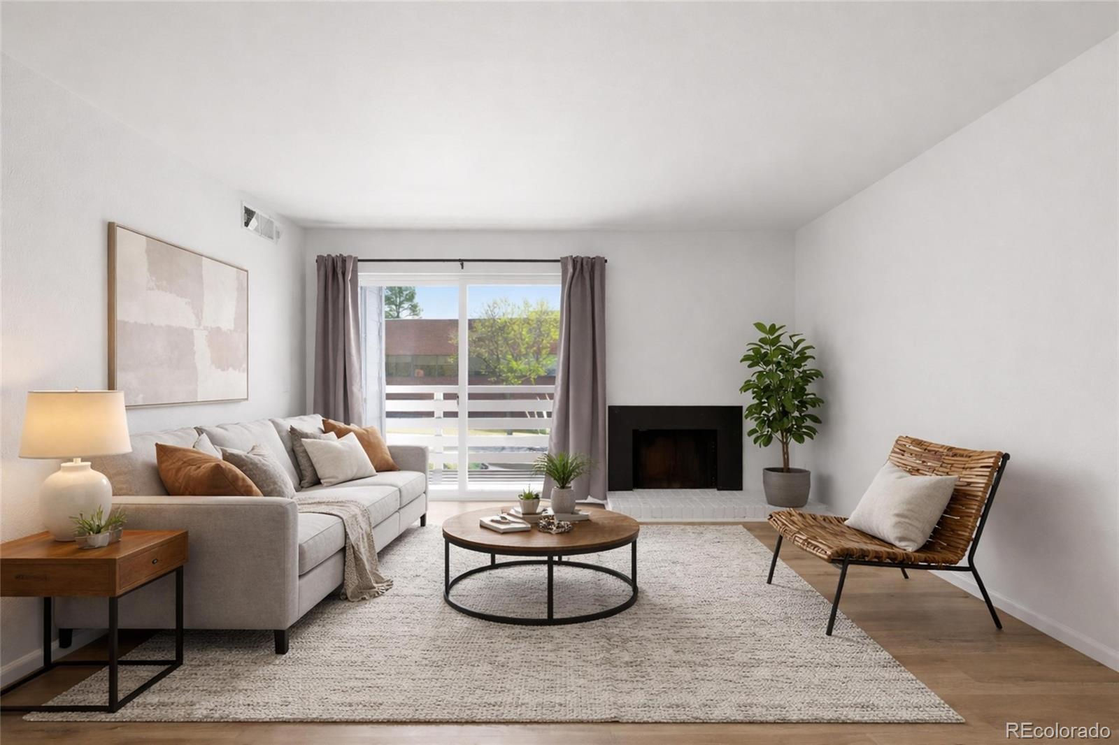 7665 E Eastman Avenue Unit: 202B