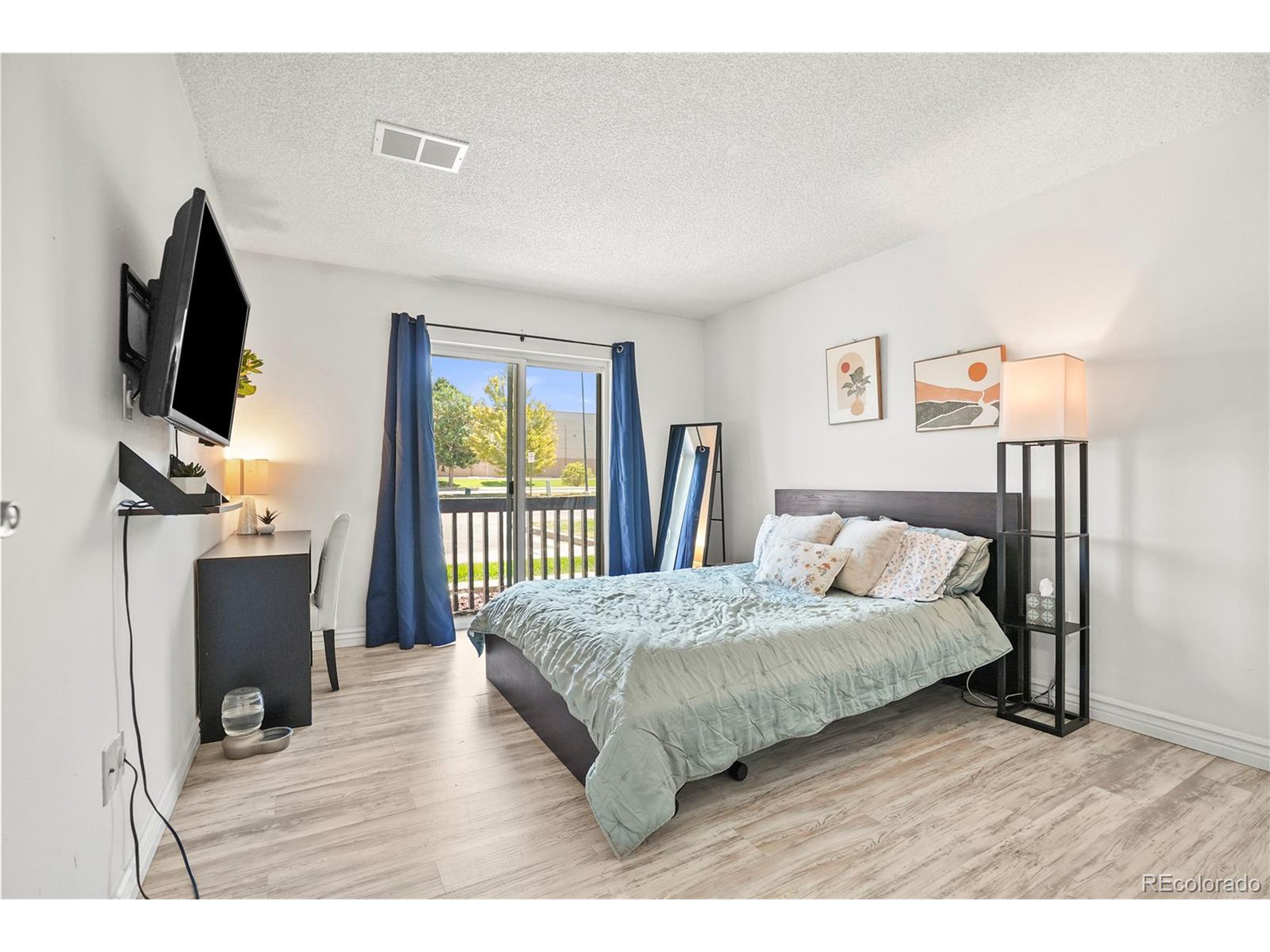 8100 W Quincy Ave N14