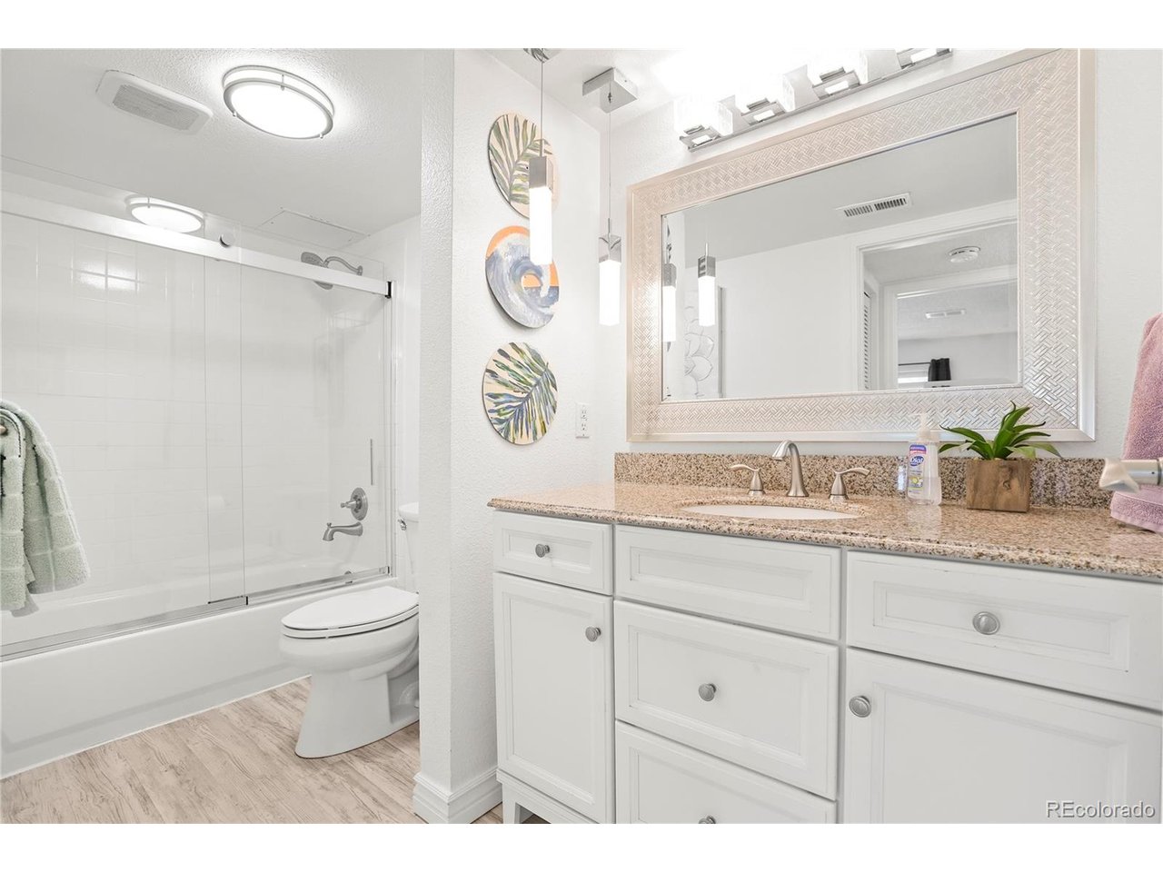 8100 W Quincy Ave N14