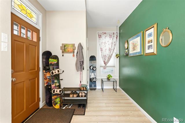 157 W Cedar Avenue