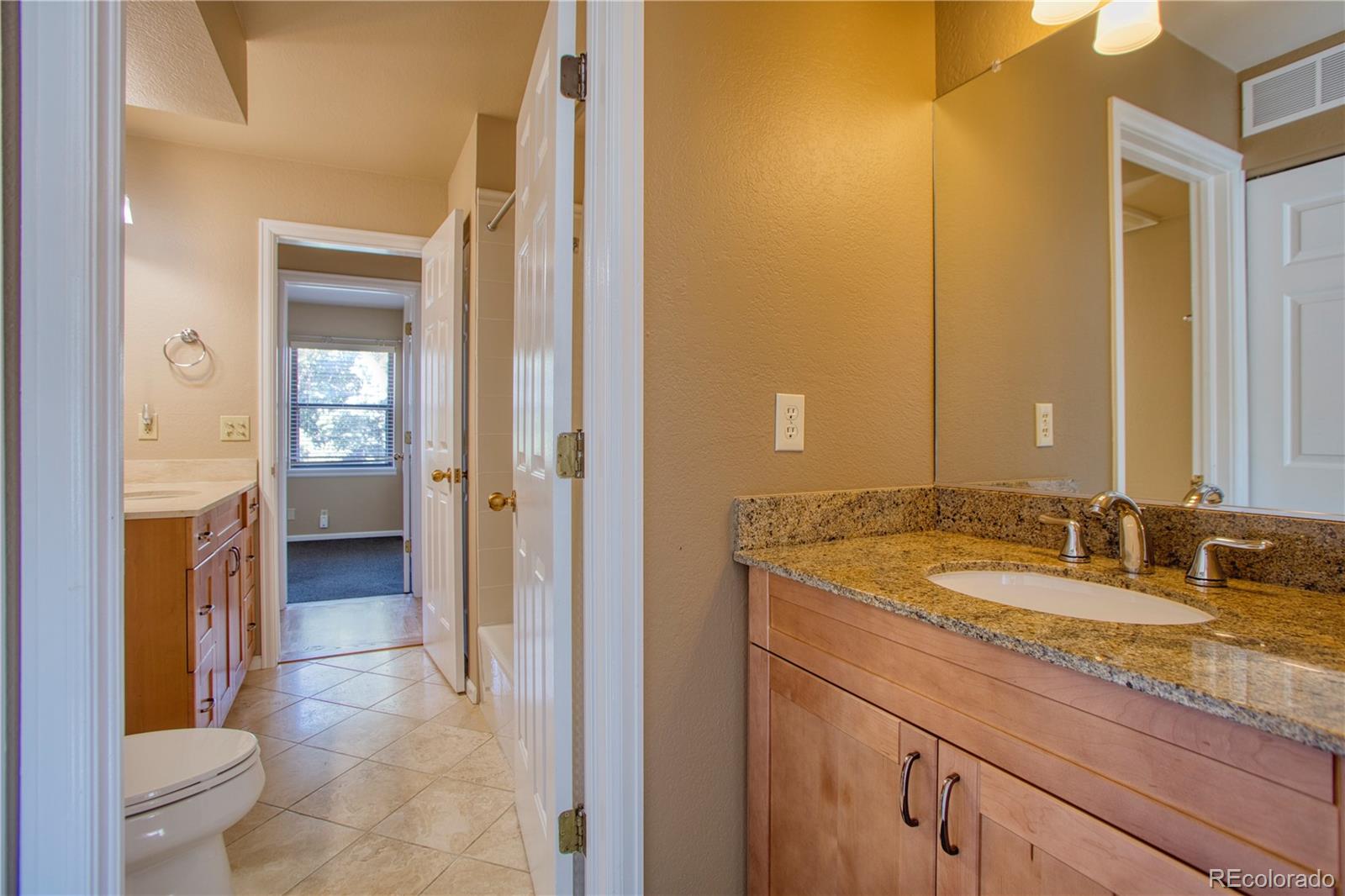 2 Acoma Street Unit: 2