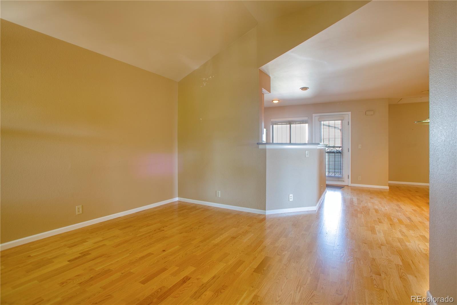 2 Acoma Street Unit: 2