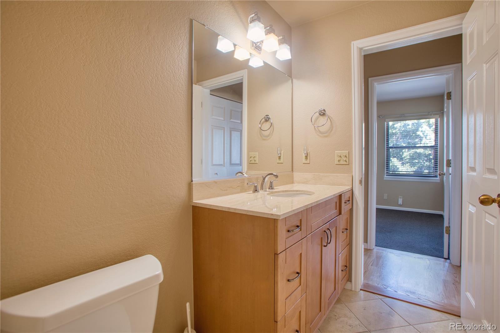 2 Acoma Street Unit: 2