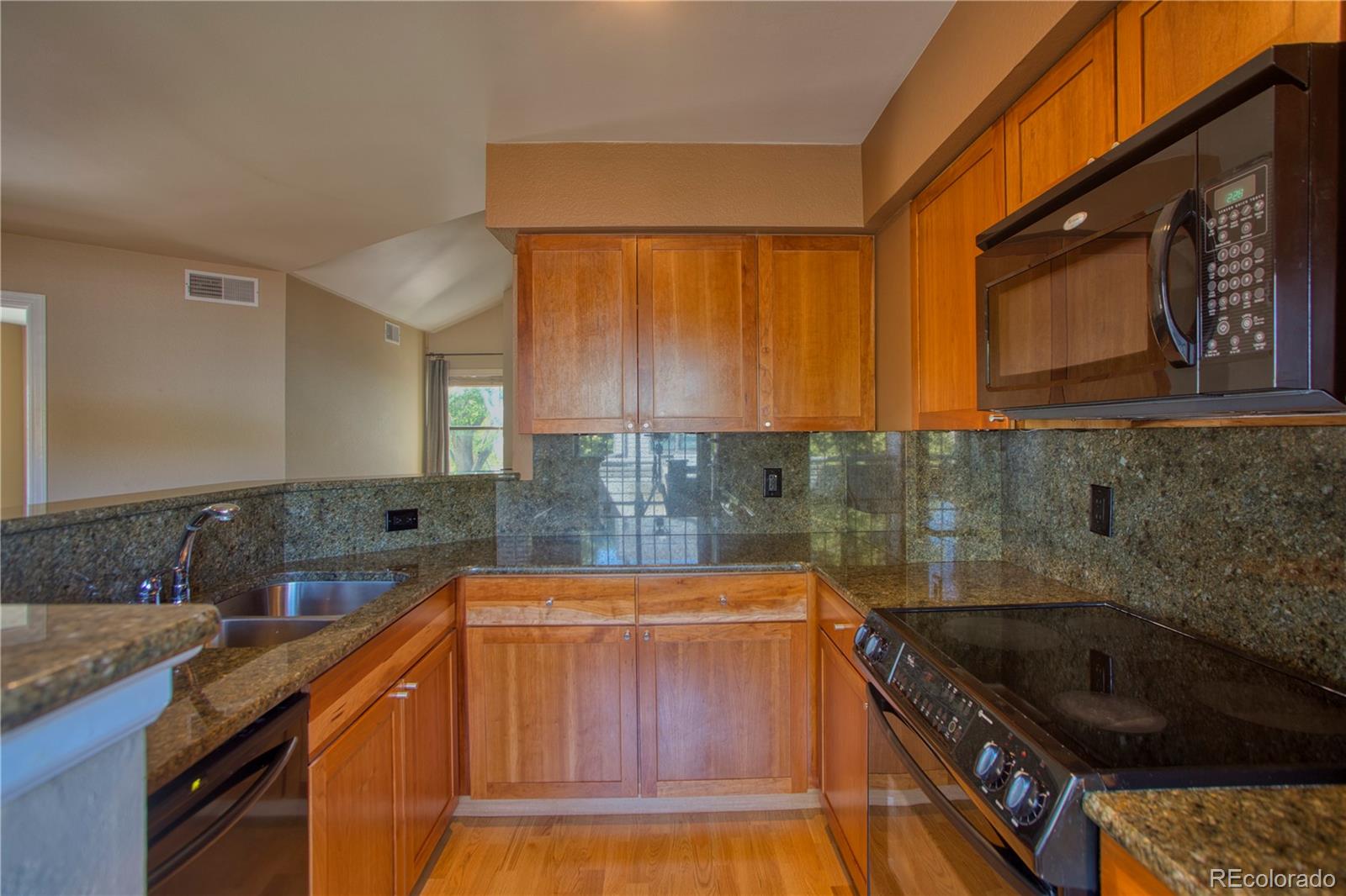 2 Acoma Street Unit: 2