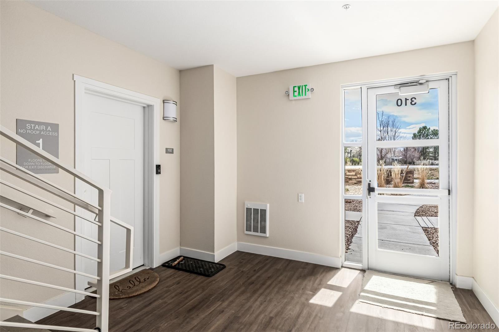 310 S Cherrywood Drive Unit: 102