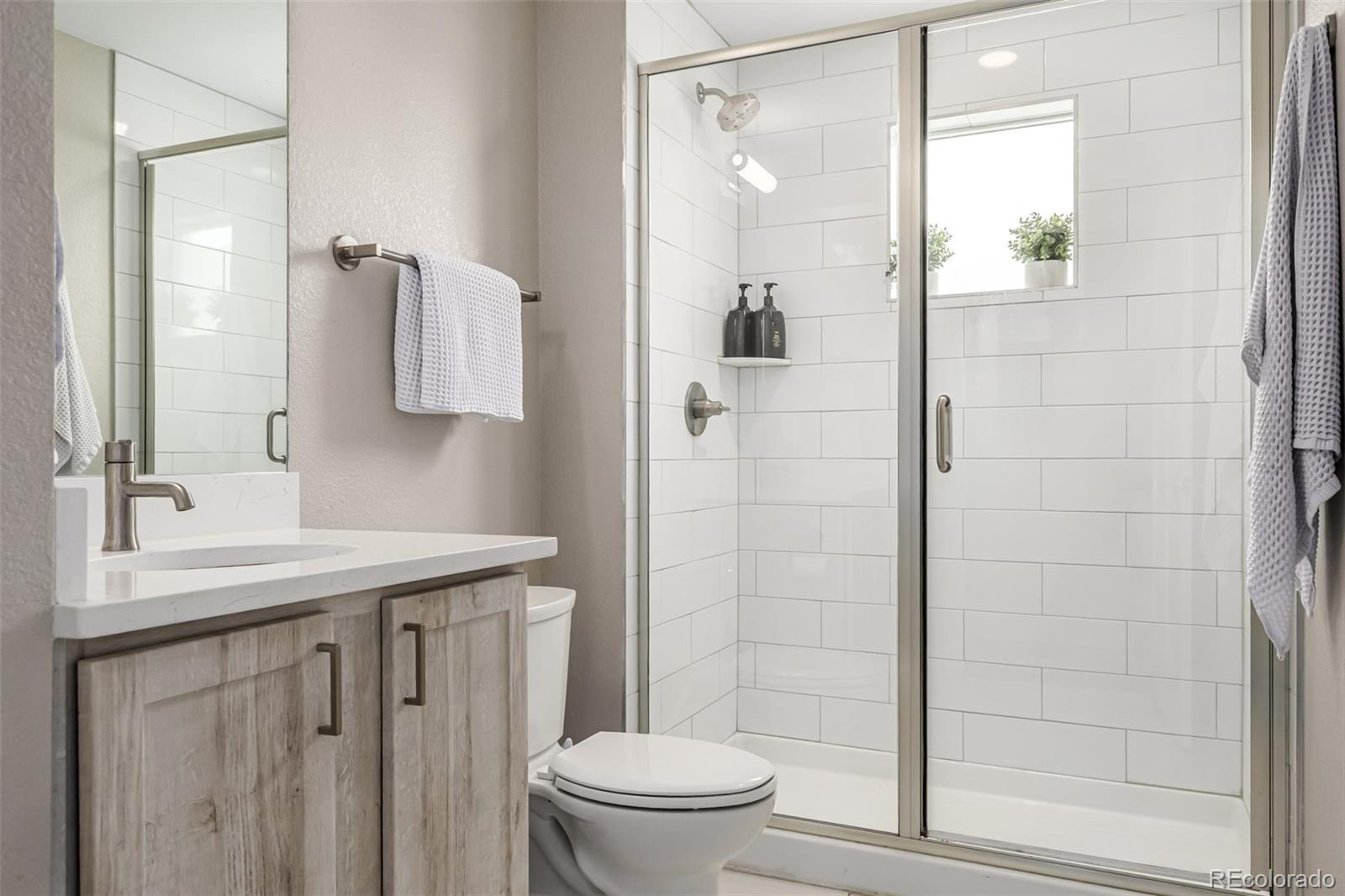 310 S Cherrywood Drive Unit: 102