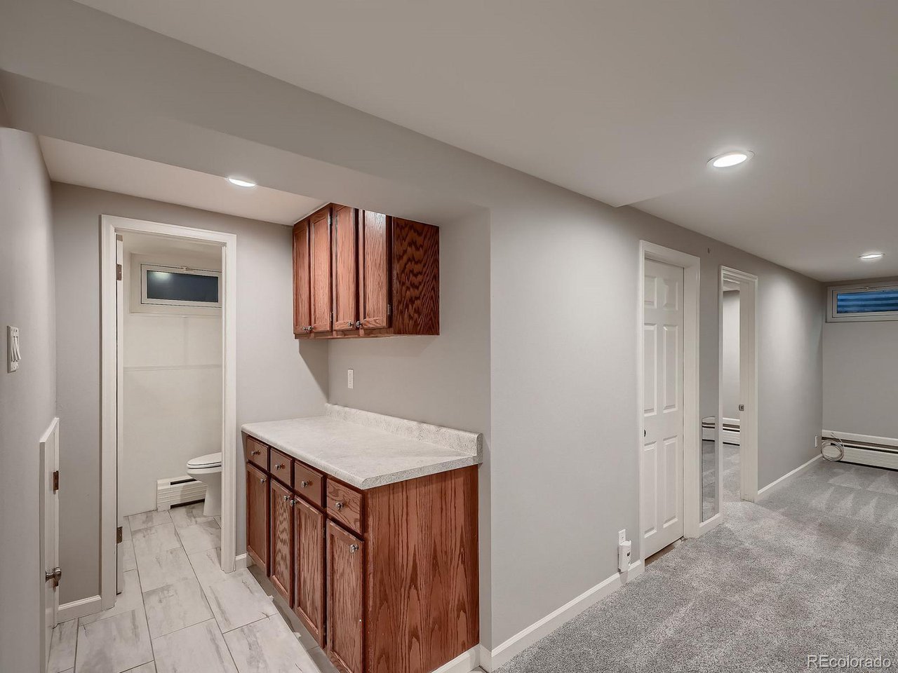 2336 S Fairfax Dr