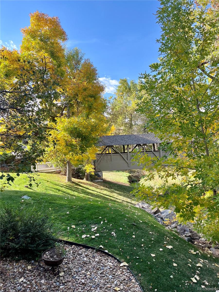 7047 E Briarwood Drive