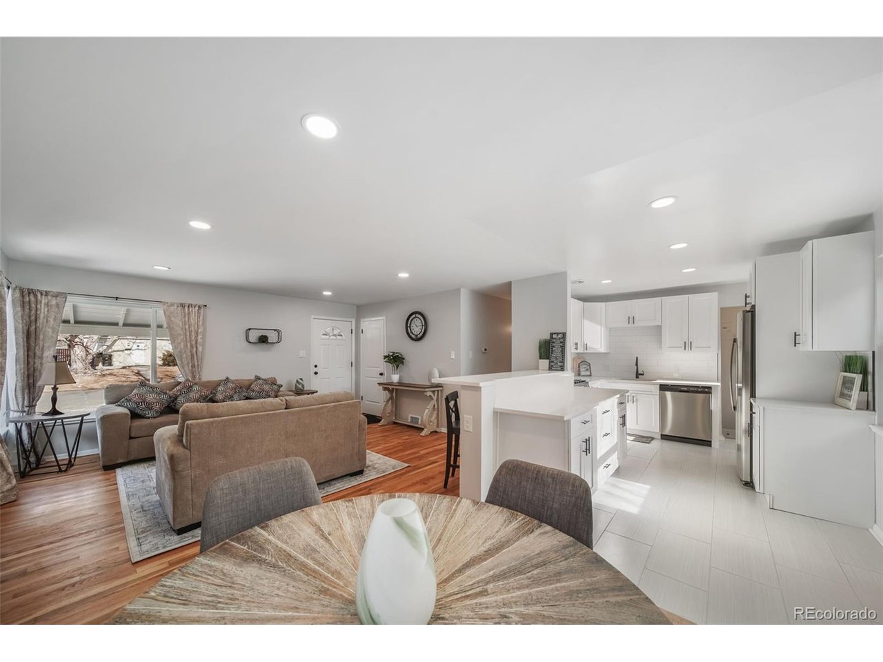 4698 E Bails Pl