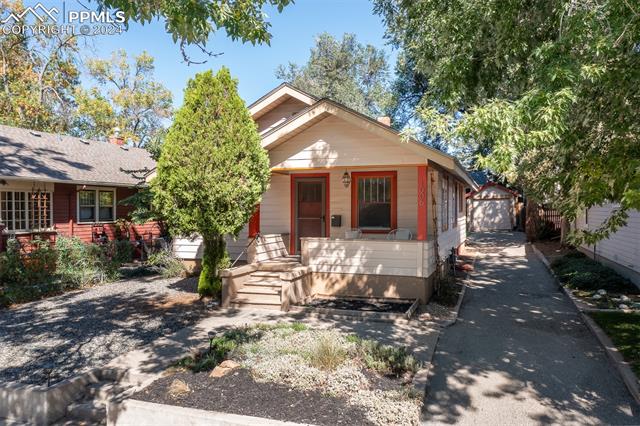 1006 E St Vrain Street