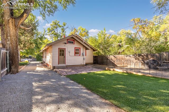 1006 E St Vrain Street