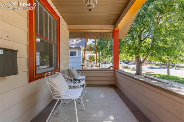 1006 E St Vrain Street