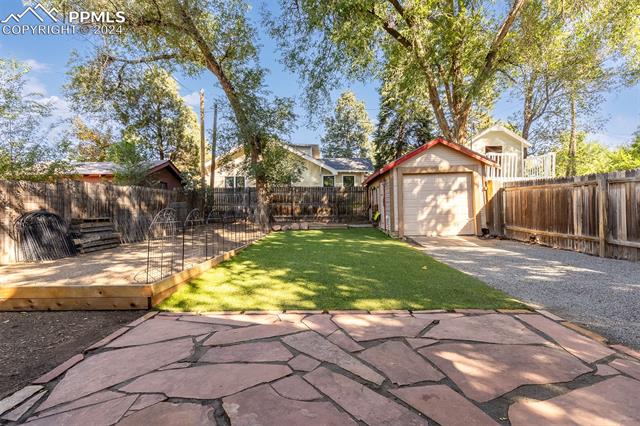 1006 E St Vrain Street