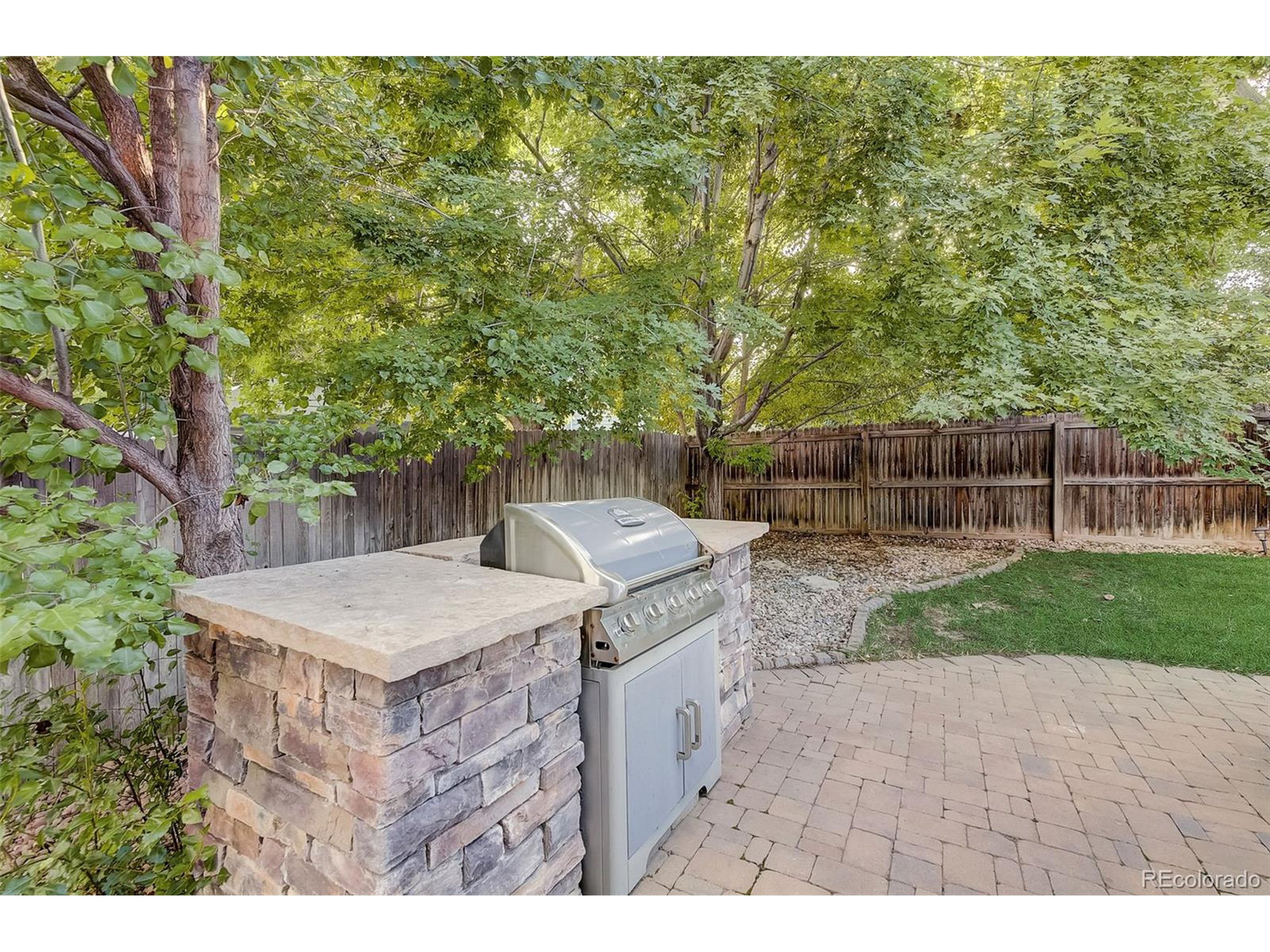 2677 S Kline Cir