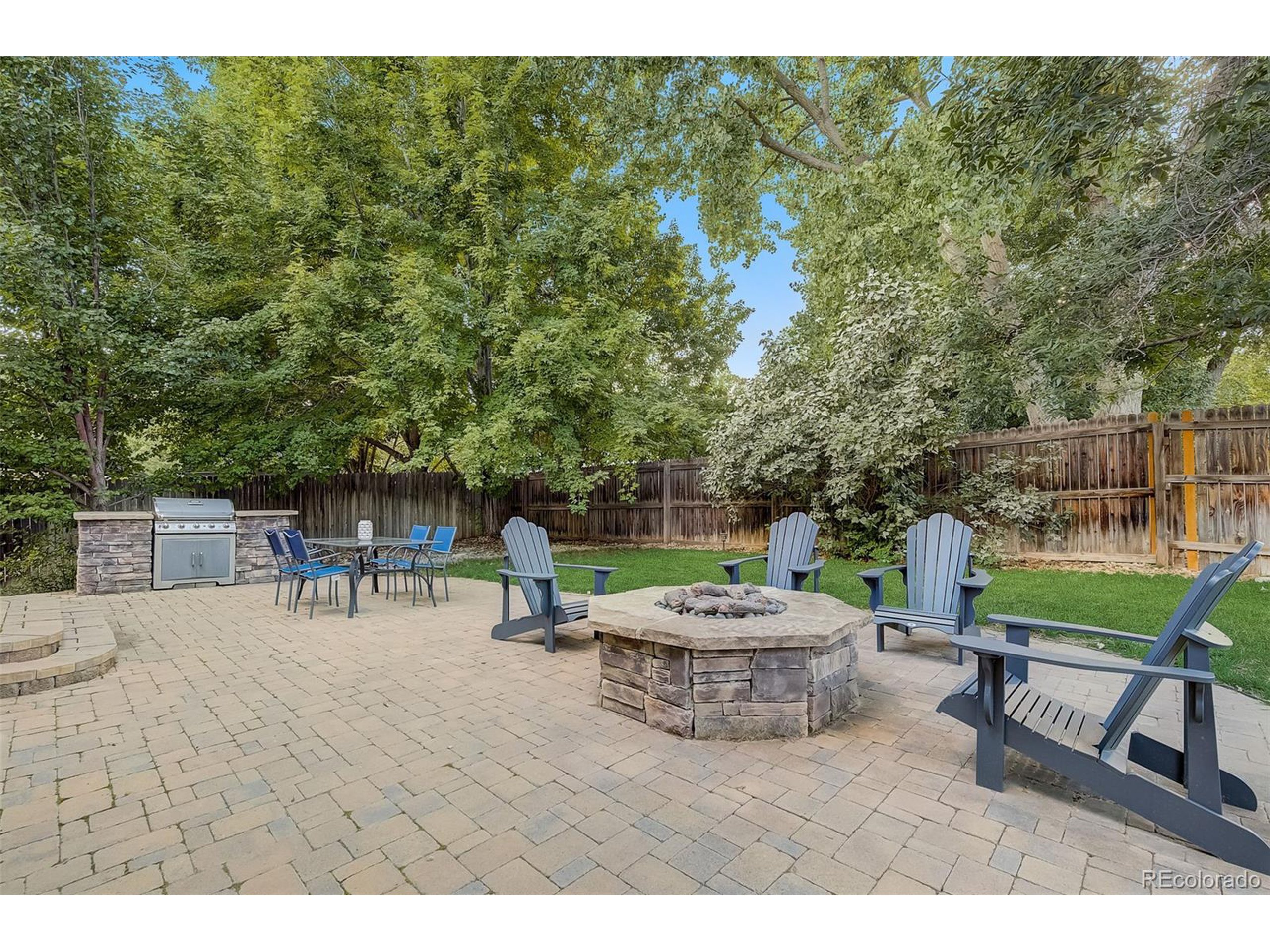2677 S Kline Cir