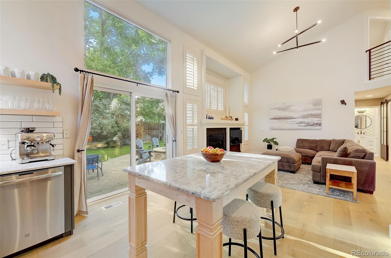 2677 S Kline Circle
