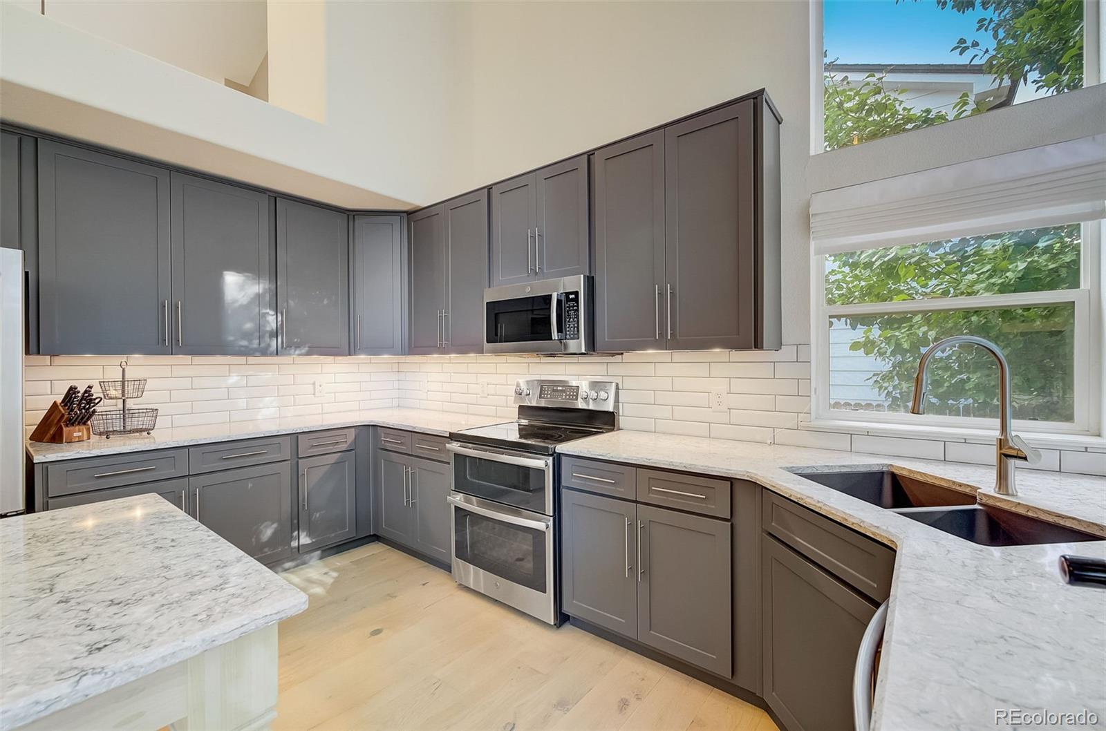 2677 S Kline Circle