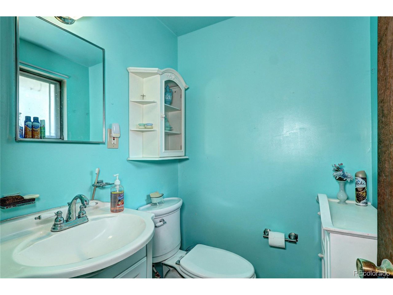 3520 W Hoye Pl