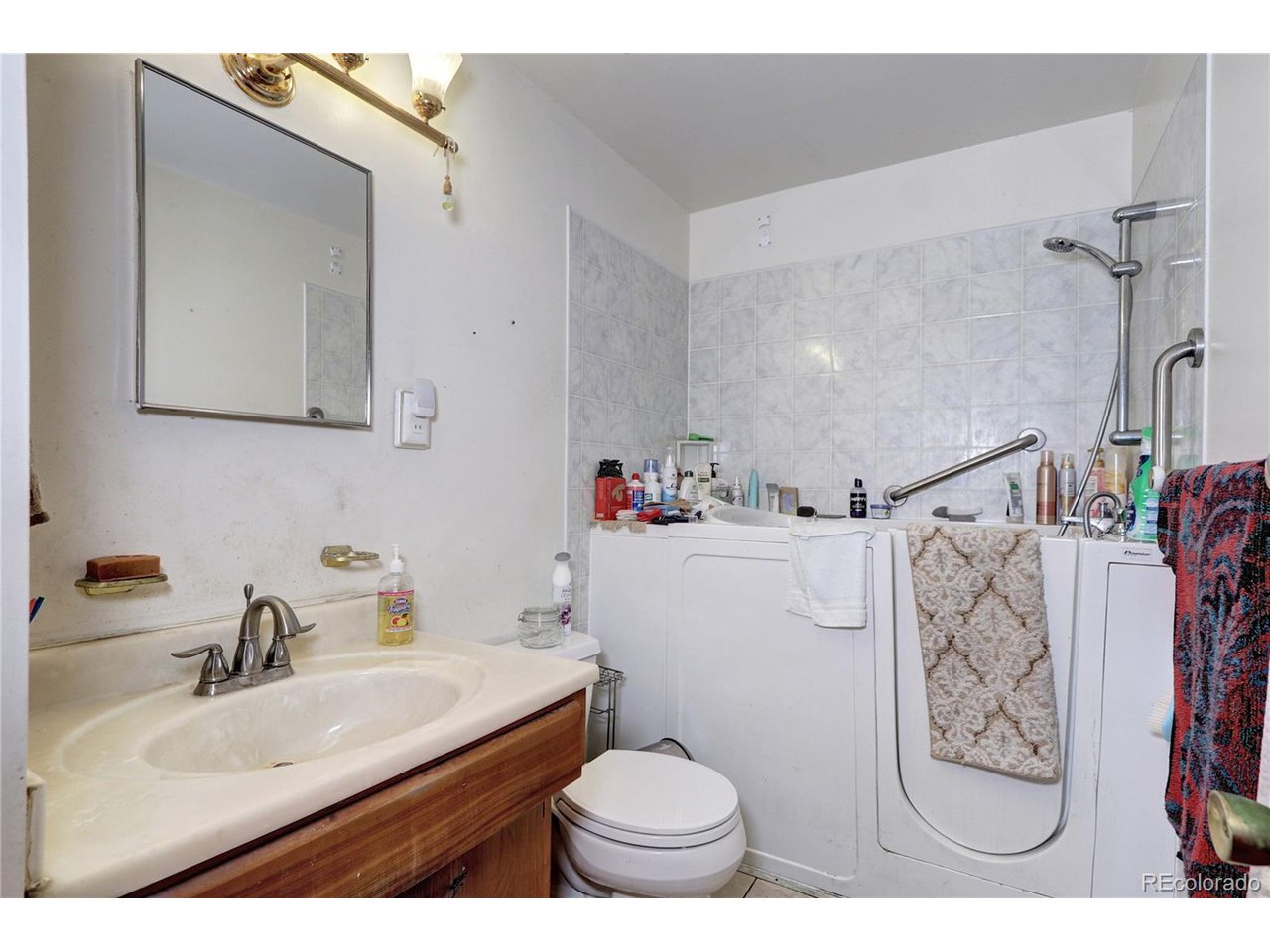 3520 W Hoye Pl