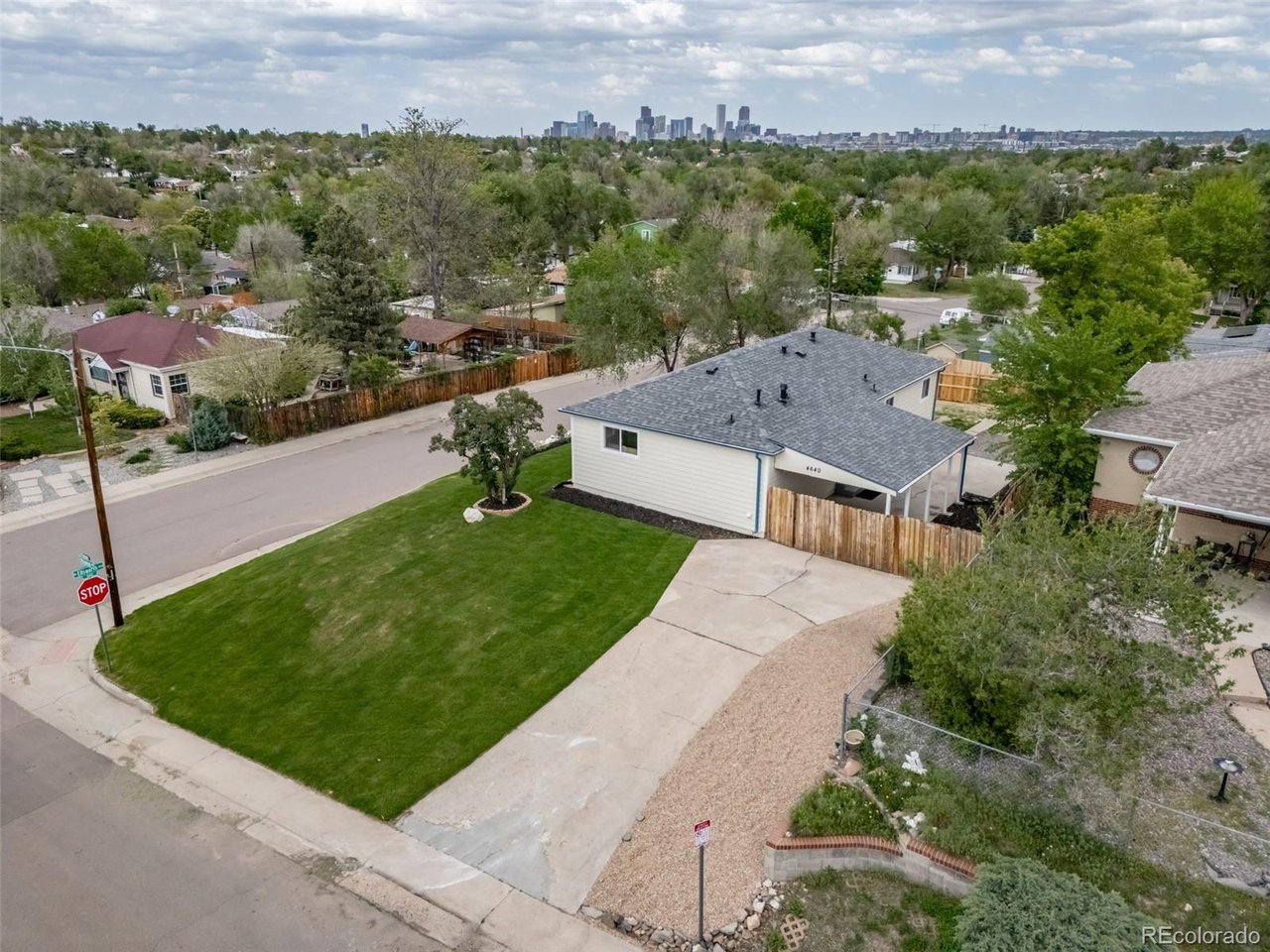4640 W Ellsworth Ave