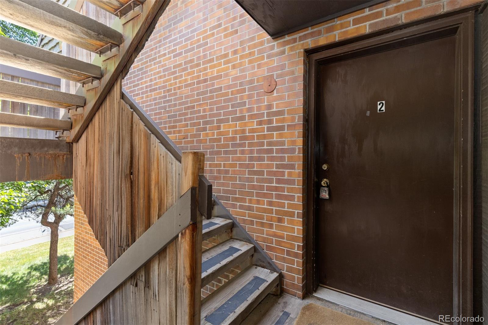 745 Thomas Drive Unit: 2