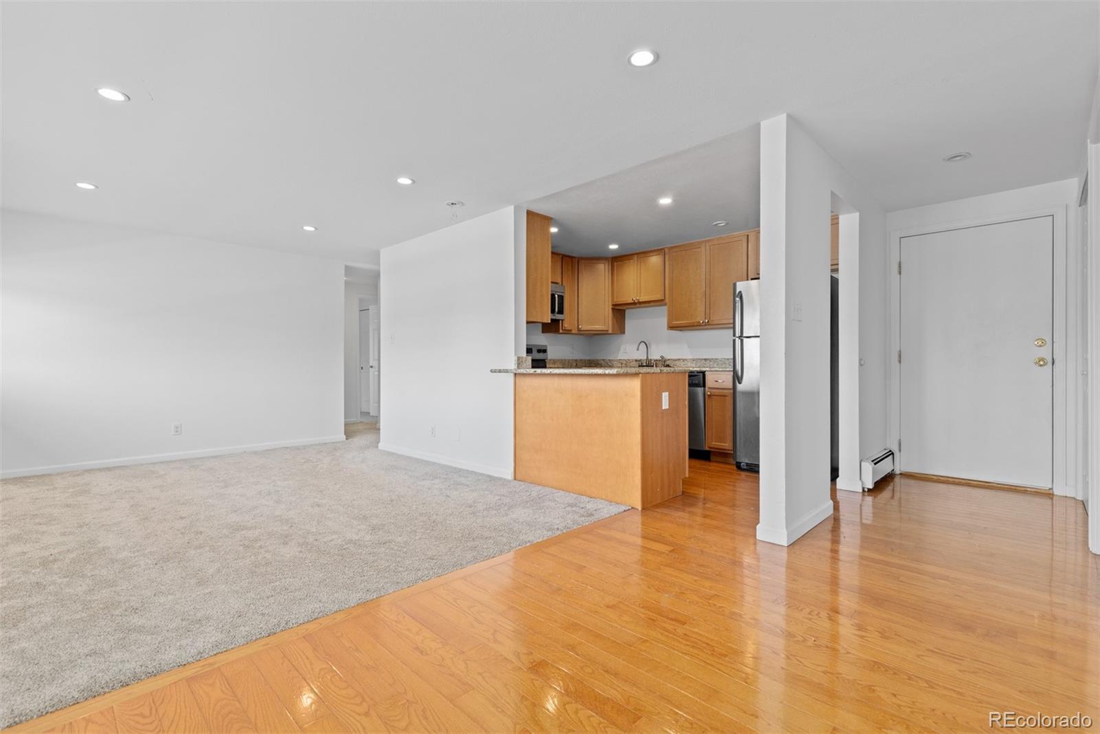 745 Thomas Drive Unit: 2