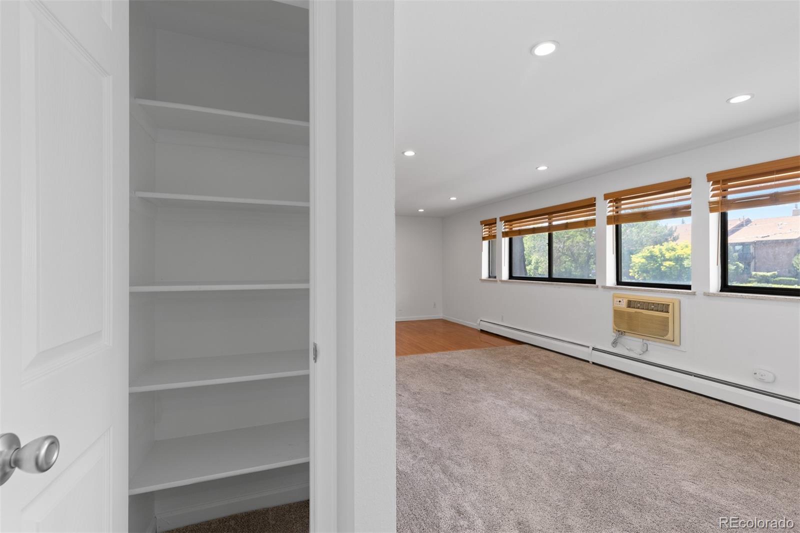 745 Thomas Drive Unit: 2