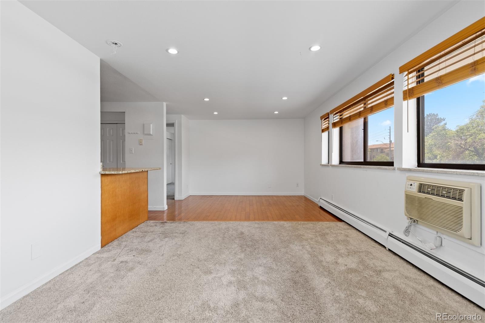 745 Thomas Drive Unit: 2