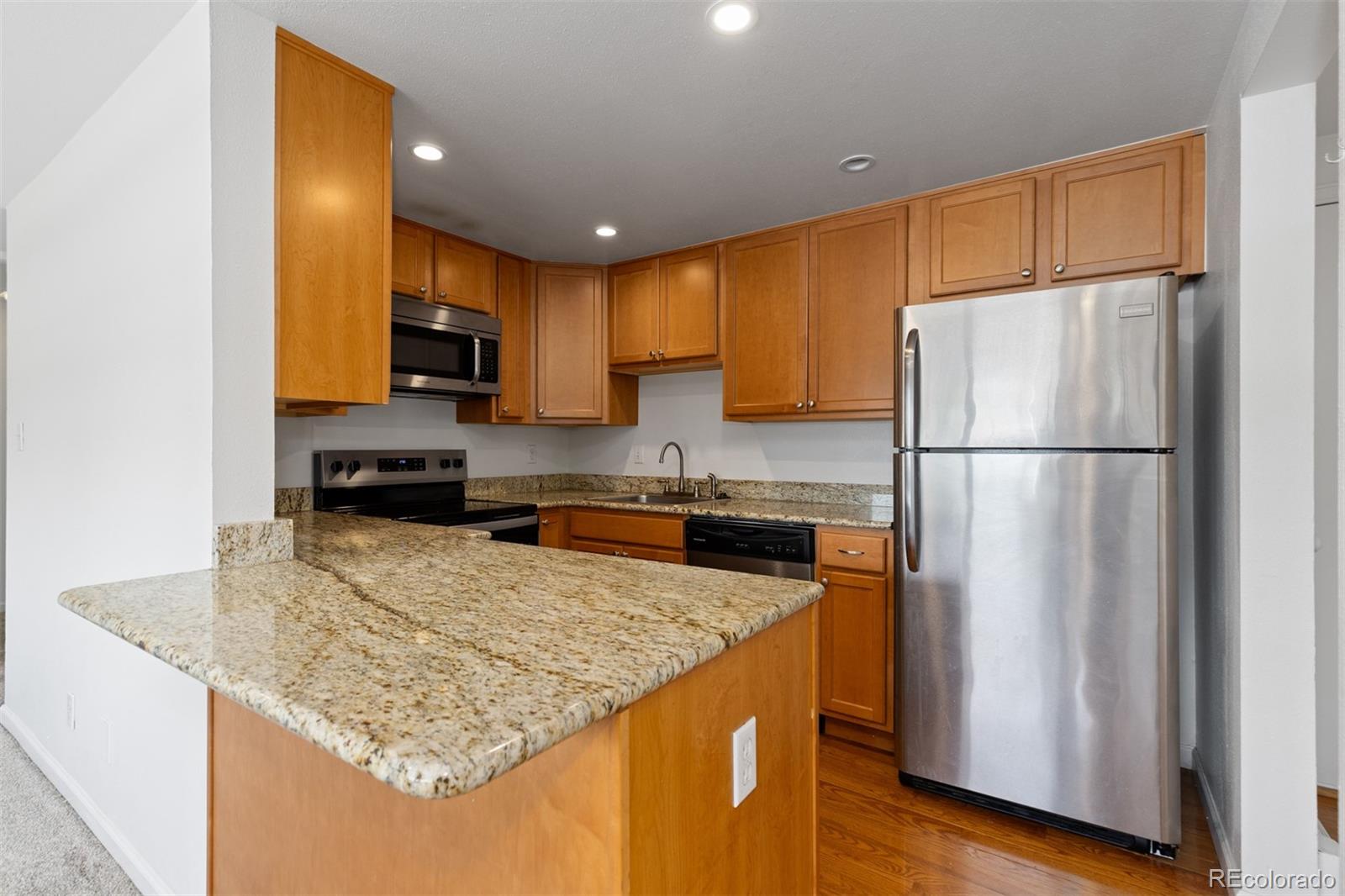 745 Thomas Drive Unit: 2