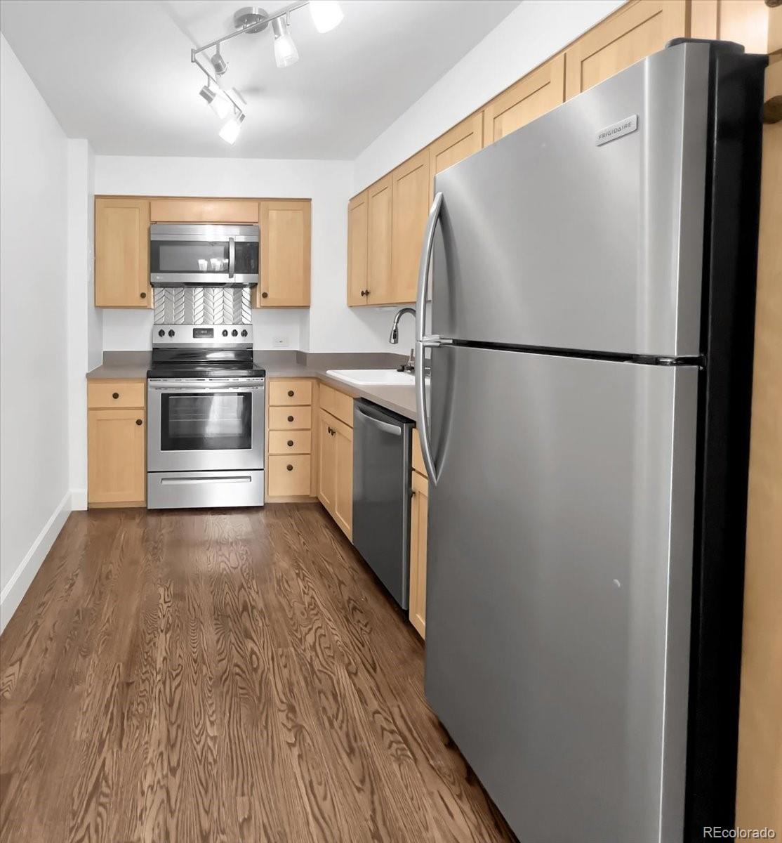 480 S Marion Parkway Unit: 1202