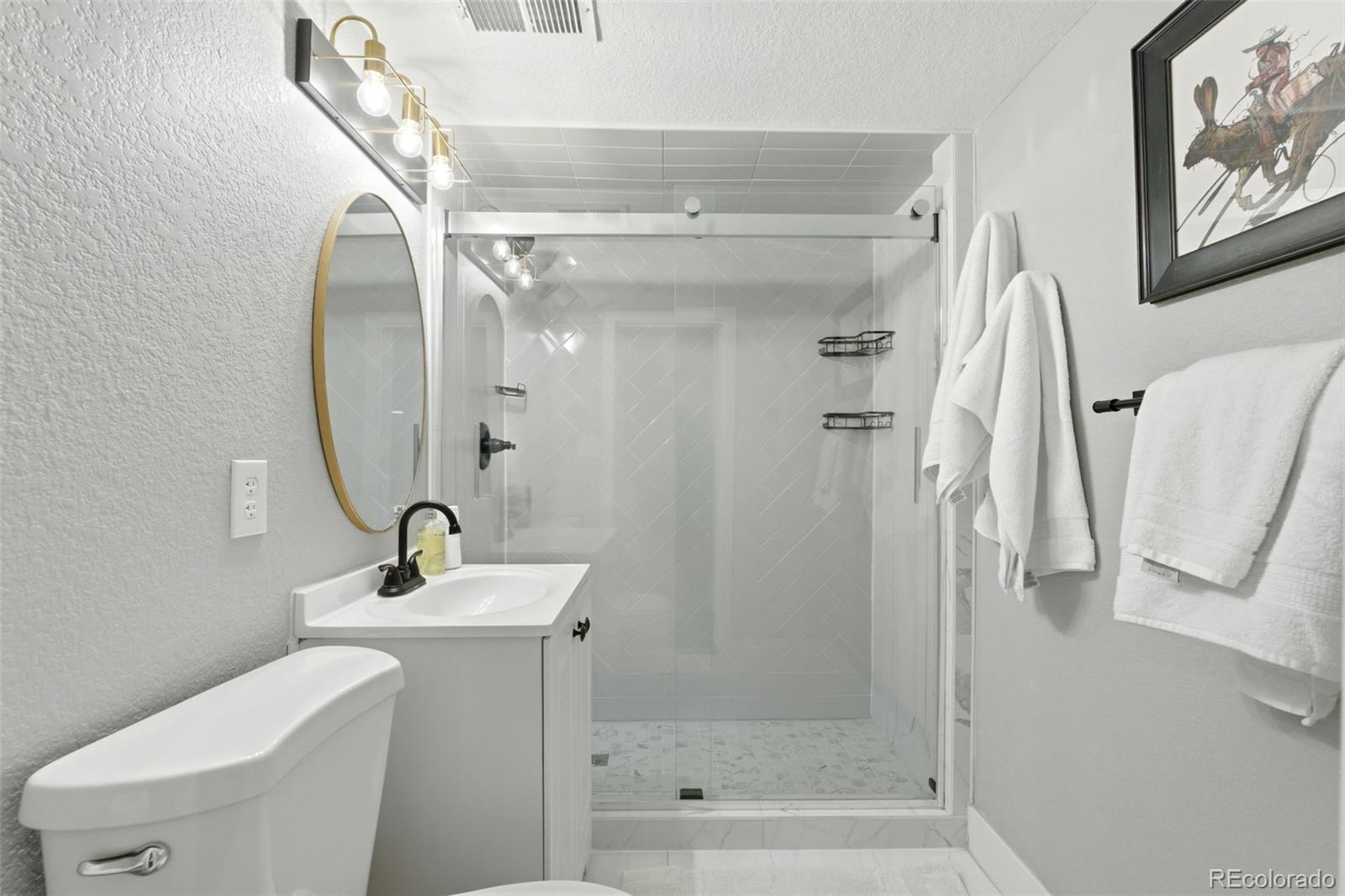 2811-2813 S Delaware Street